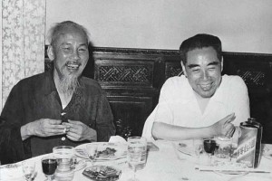 69年胡志明逝世，周总理指示驻越大使暂不吊唁，事后才知大有深意